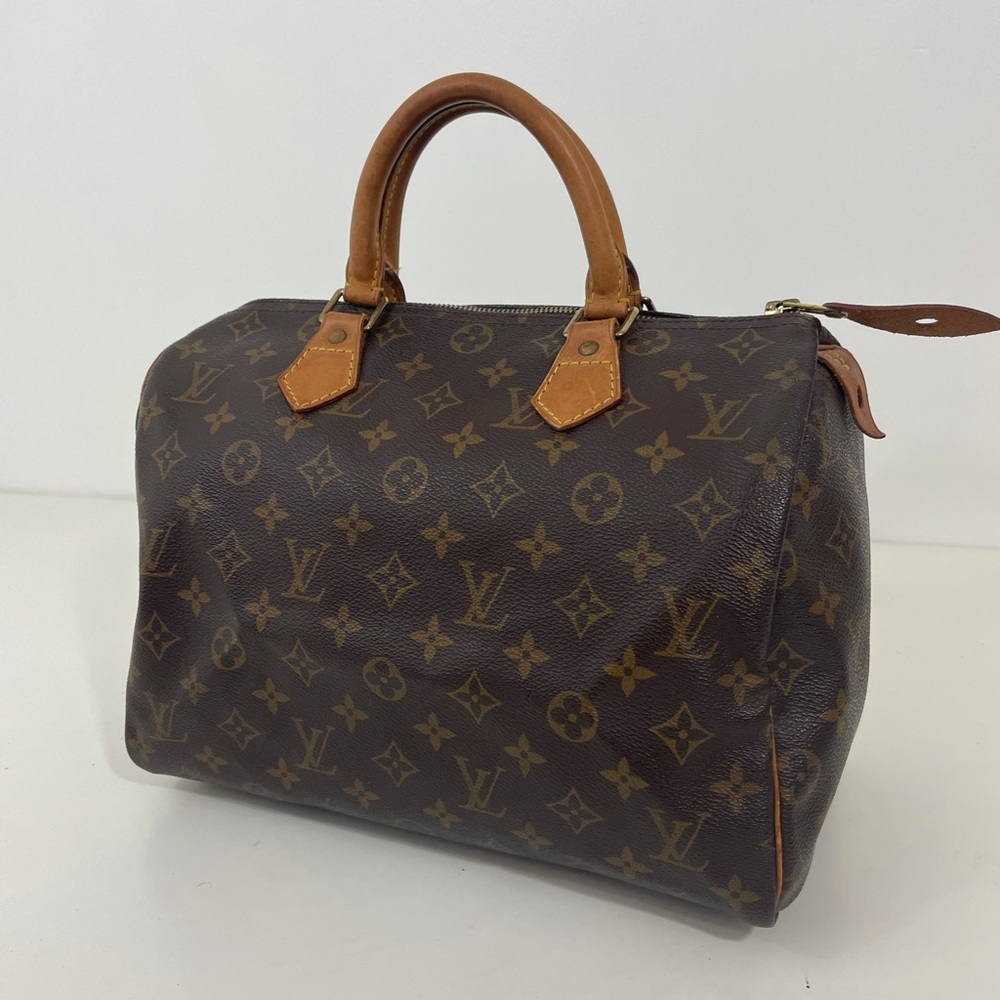 🎁LOUIS VUITTON 🎁
Monogram Speedy 30